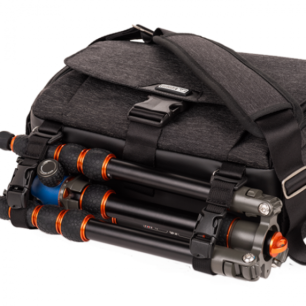 Think Tank Vision 13 Graphite